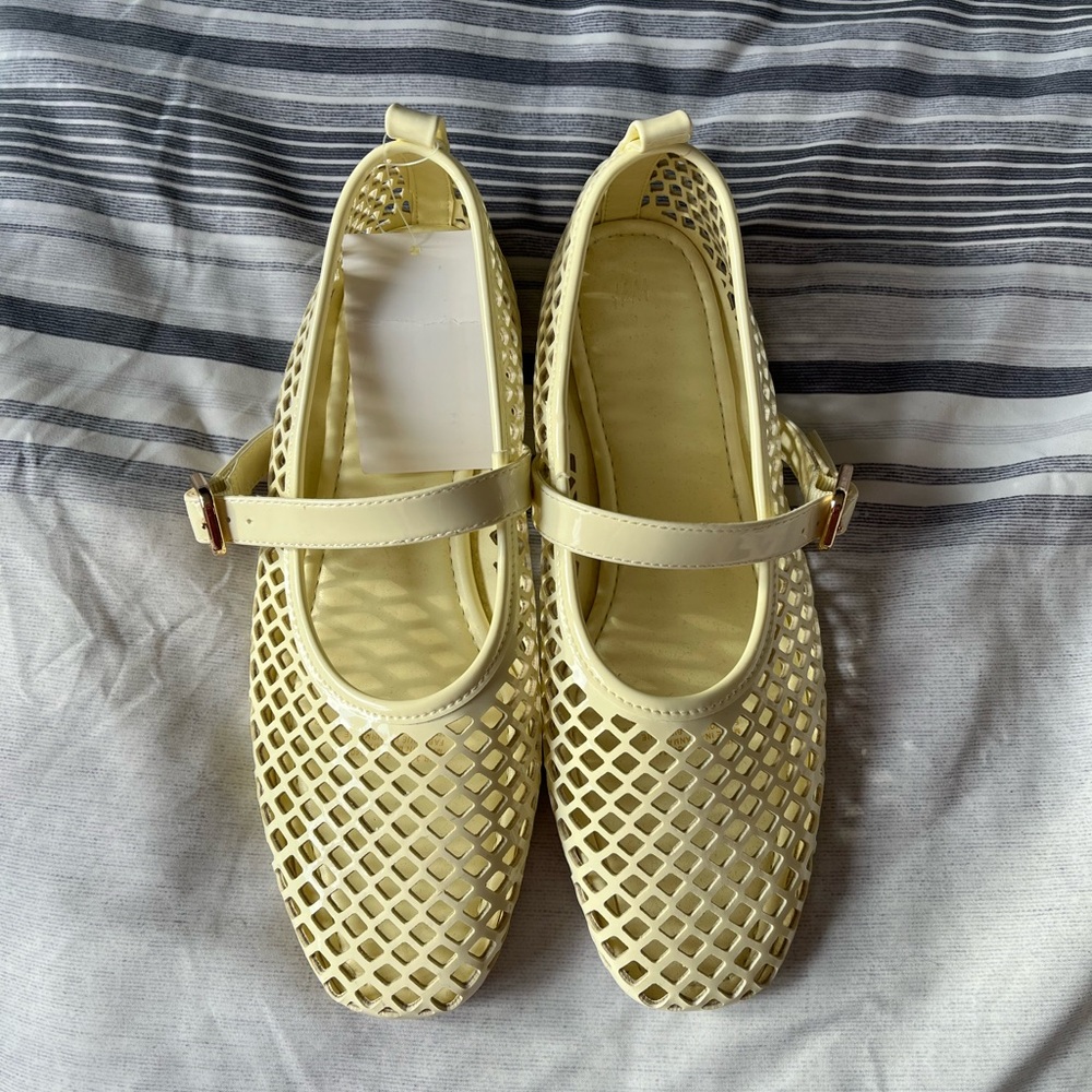 H&M Butter Yellow Perforated Mary Janes